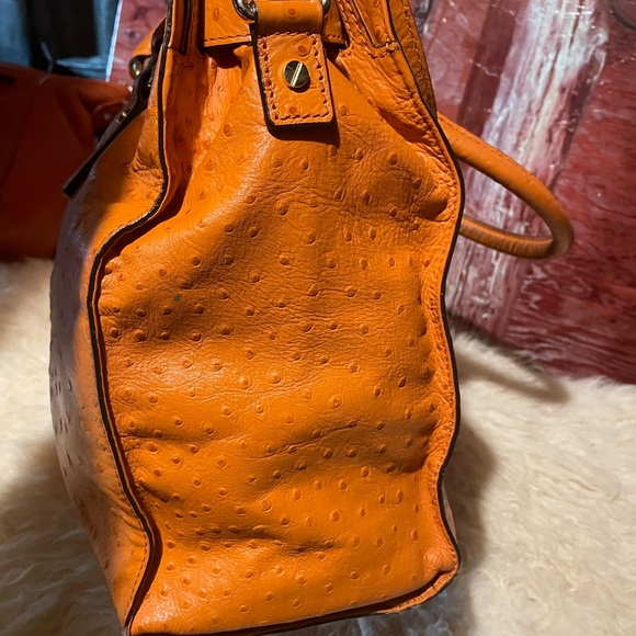 Michael Kors leather bag - Picture 8 of 13